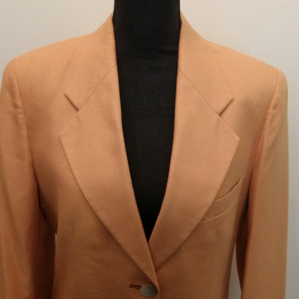 Women's Mark Shale Blazer and Pant Set Size 8‎ Gold and Plaid
